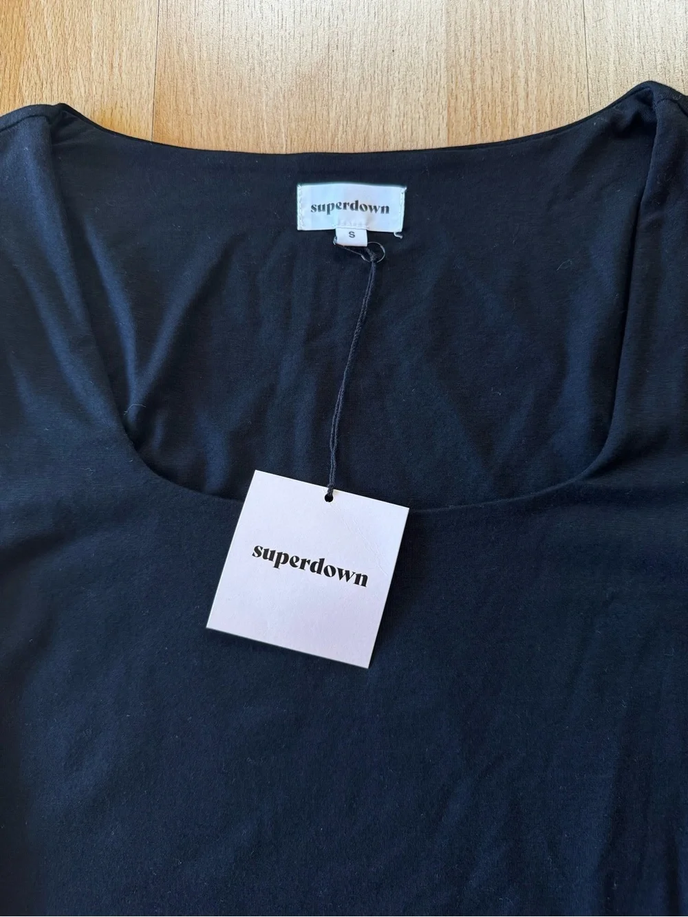 Superdown Black Long Sleeve Scoop Neck Bodysuit - Picture 2 of 6